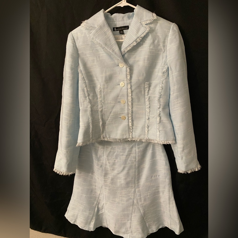 Classic Larry Levine Skirt Suit 10p